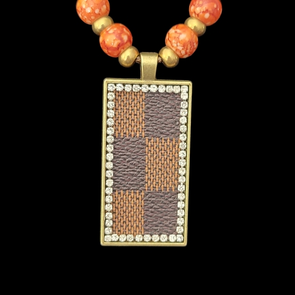 Checkered Pattern Inlay Pendant Necklace - Picture 2 of 15